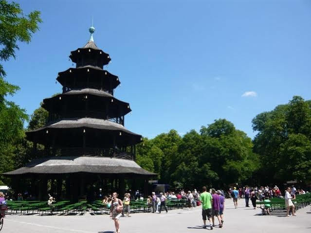 Hotel Biederstein Am Englischen Garten Monaco di Baviera Esterno foto